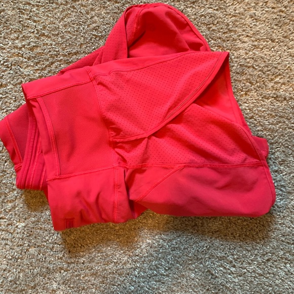 *SOLD* HighRise Lululemon Shorts - Picture 5 of 6